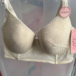 Jezebel Beige Lace Push-Up Bra